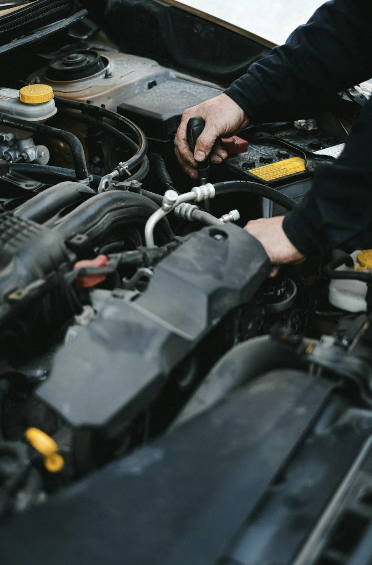 Rockford-engine-service this image shows vehicle maintenance in Rockford, IL